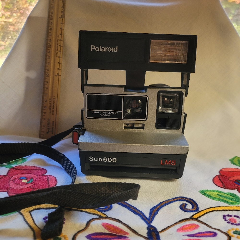 1980s WORKING Polaroid Camera